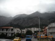 pilvinen päivä Makarskassa